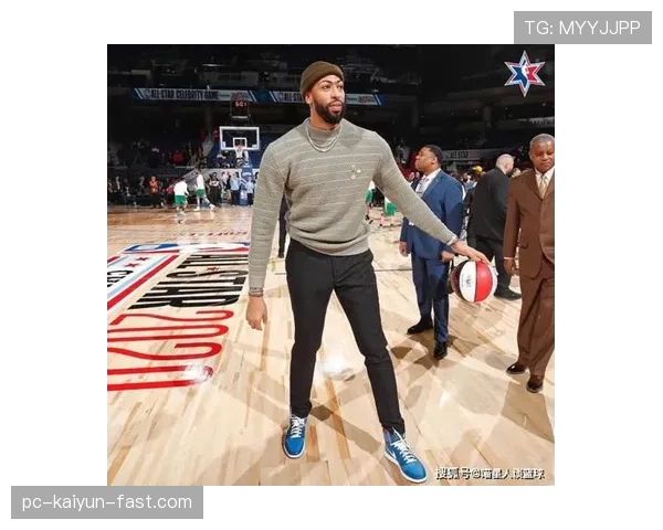 安东尼·戴维斯通过高效内线挡拆带动球队防守转换效率提升显著