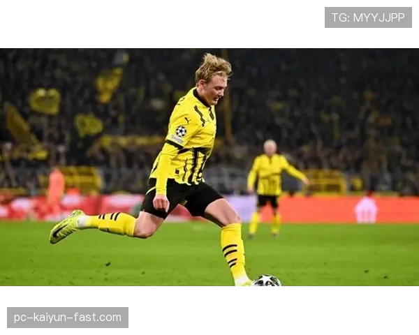 多特防线表现持续不稳，对赛季争冠形势形成制约，稳定性面临考验