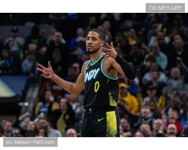 哈利伯顿突破创造空位助攻，持续提升球队关键时刻组织效率